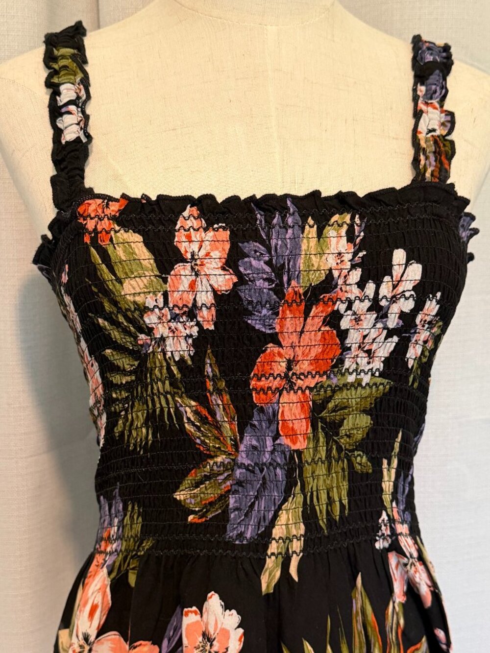 Patrons of Peace Black Pink Floral Smocked Tank S Cottagecore - Picture 2 of 10